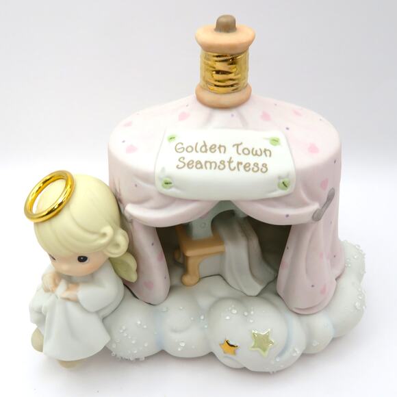 Precious Moments We All Needle Little Love 879606 Golden Town Seamstress 2002 - Picture 2 of 13